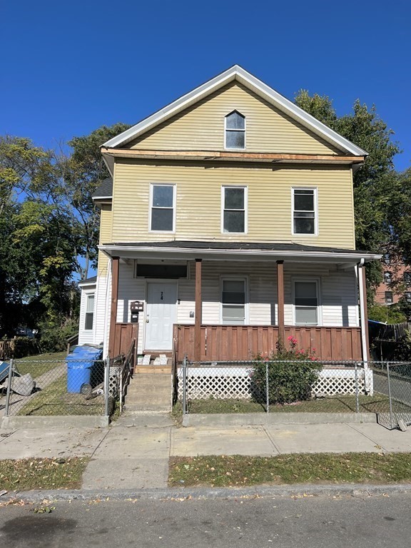 74 Everett Street Springfield, MA 01104 - Photo 1 of 13
