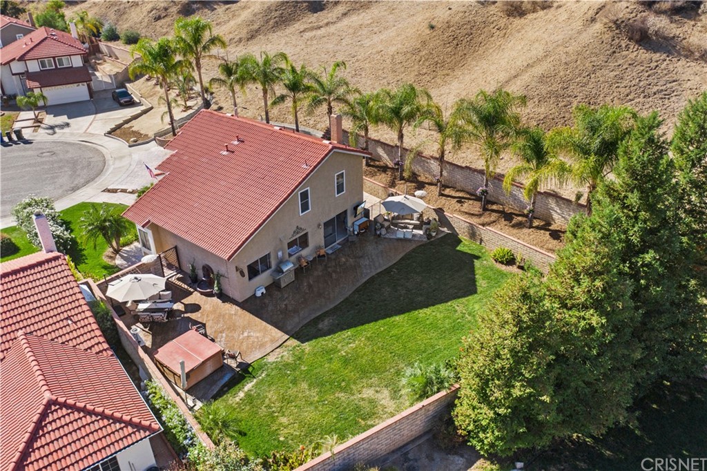 28043 Nantucket Street Castaic, CA 91384 - Photo 54 of 61 an aerial view of a house with a garden