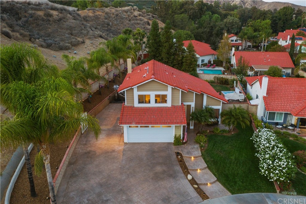28043 Nantucket Street Castaic, CA 91384 - Photo 61 of 61 an aerial view of a house