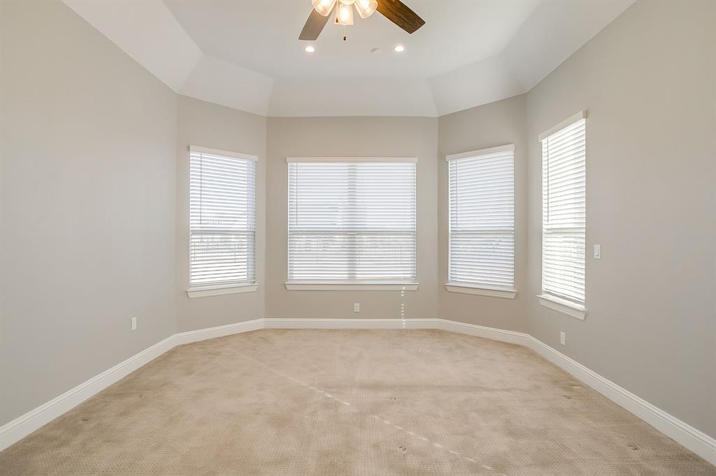 7730 Barber Rnch Road Fort Worth, TX 76126 - Photo 20 of 39