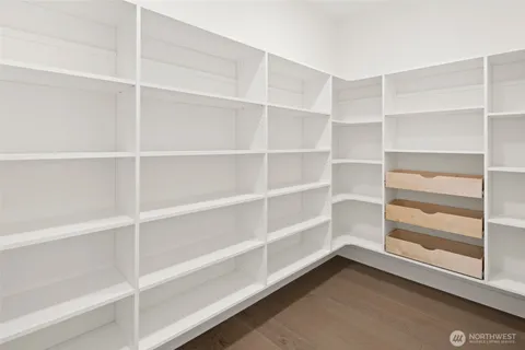 $5,299,000 | 4216 83rd Avenue Southeast, Mercer Island, WA 98040