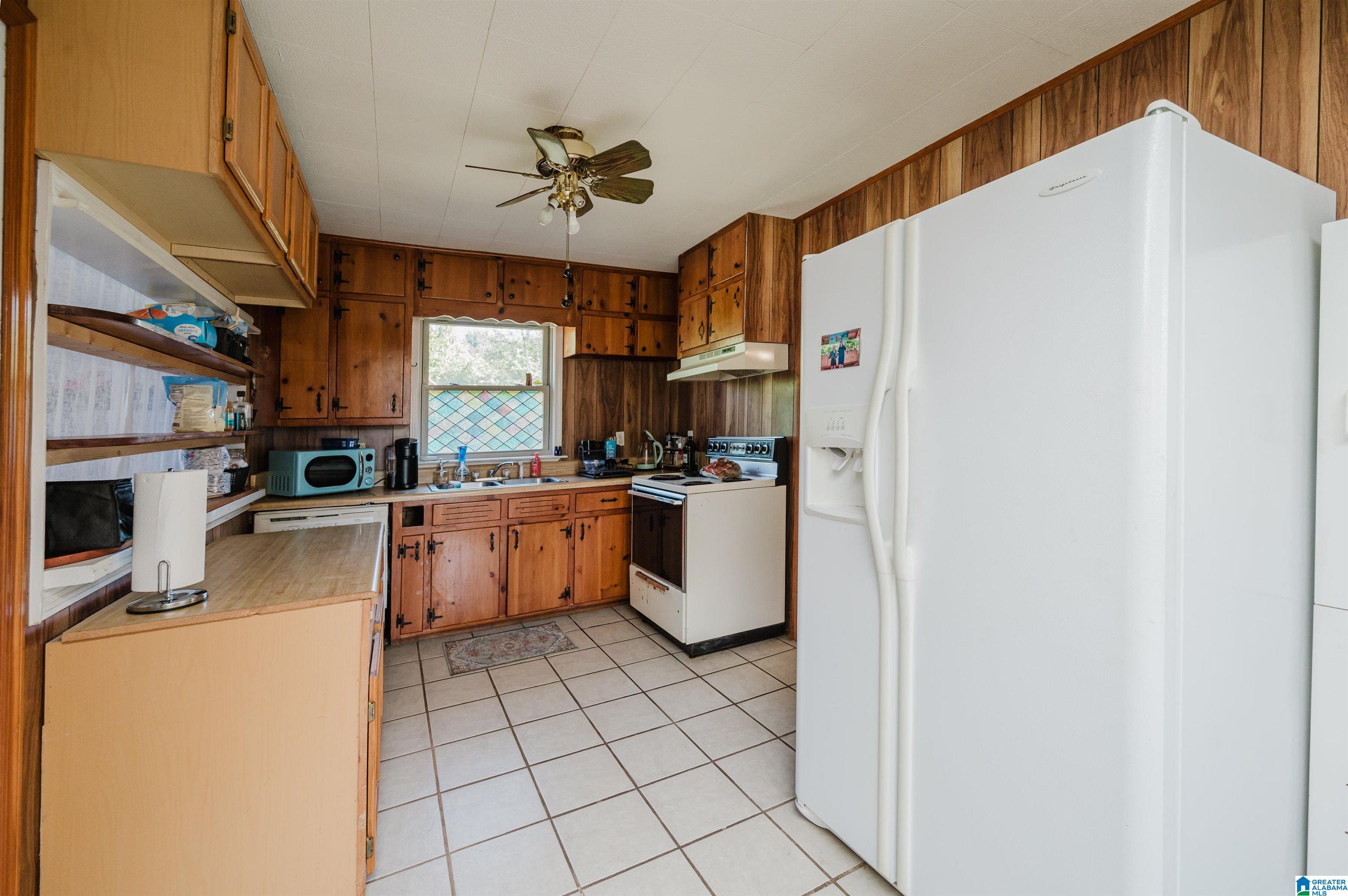 28 23rd Terrace Northwest Birmingham, AL 35215 - Photo 12 of 36