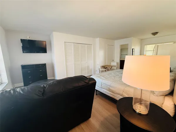 $1,525 | 3226 Northeast 12th Street, Unit 10, Pompano Beach, FL 33062