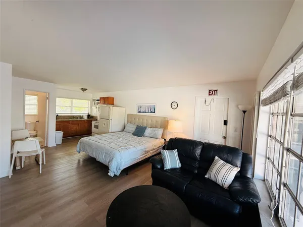 $1,525 | 3226 Northeast 12th Street, Unit 10, Pompano Beach, FL 33062