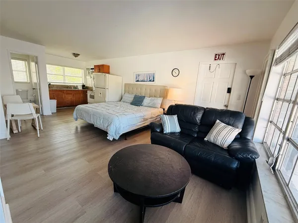 $1,525 | 3226 Northeast 12th Street, Unit 10, Pompano Beach, FL 33062