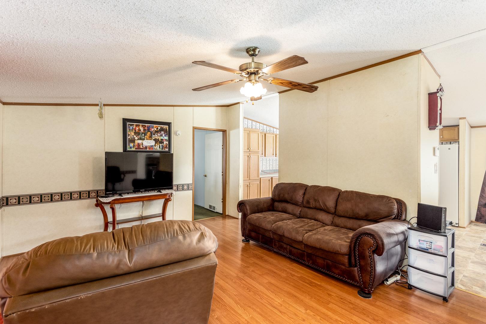 104 Spring Branch Road Dickson, TN 37055 - Photo 4 of 27 Gallery Image 4
