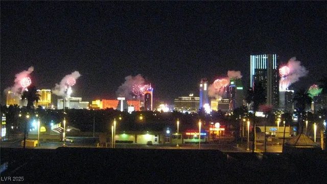 $1,995 | 3980 Delos Drive, Las Vegas, NV 89103