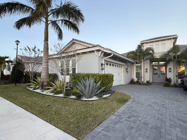 $1,249,000 | 4686 Estates Circle, Westlake, FL 33470