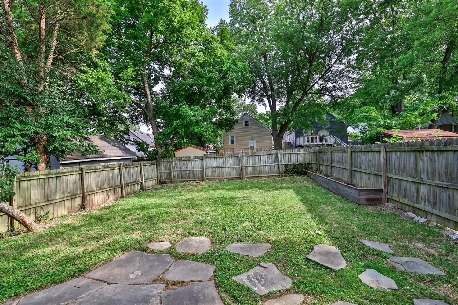 6910 Roe Street Cincinnati, OH 45227 - Photo 24 of 28 Gallery Image 24