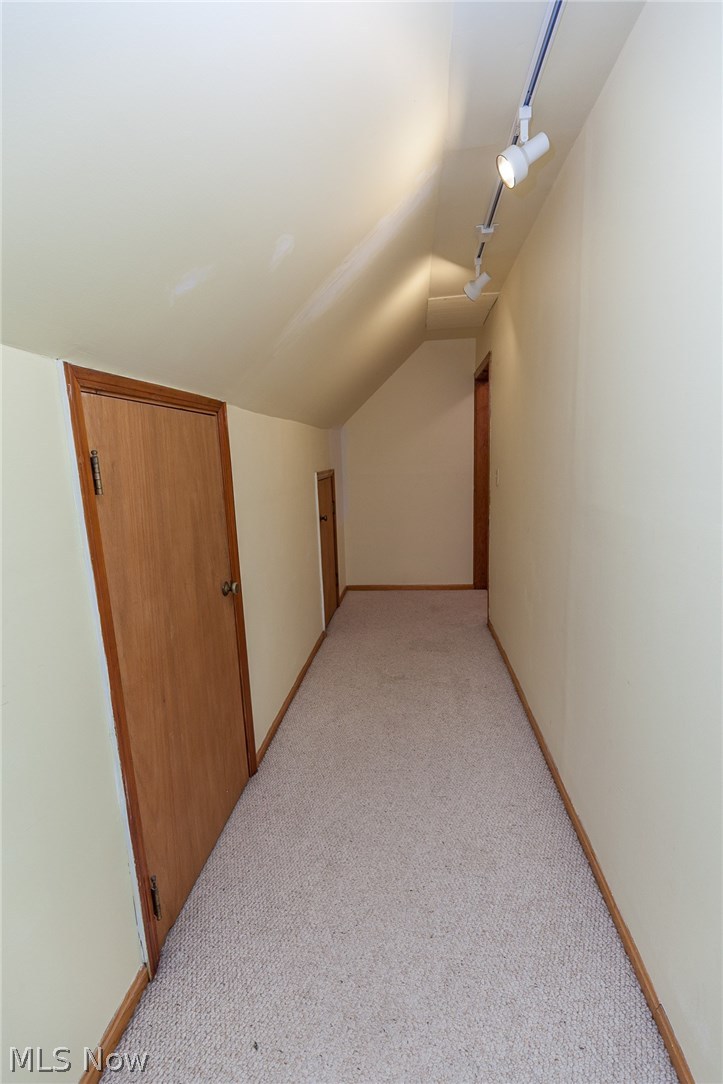 4310 West Pleasant Valley Road Cleveland, OH 44134 - Photo 23 of 31 Gallery Image 23