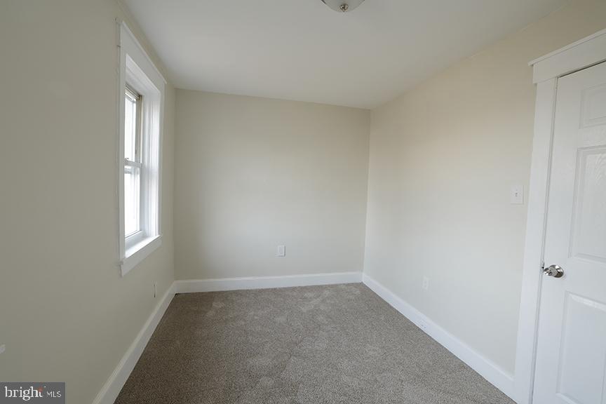 666 Manor Road Beverly, NJ 08010 - Photo 21 of 30