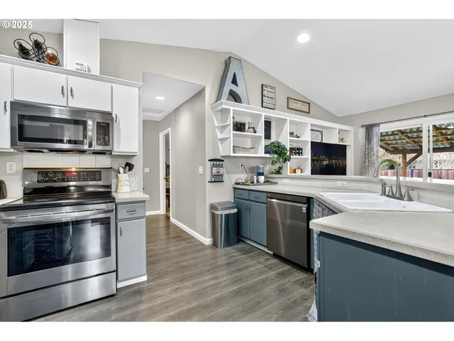 $459,000 | 3915 Southeast 14th Street, Gresham, OR 97080