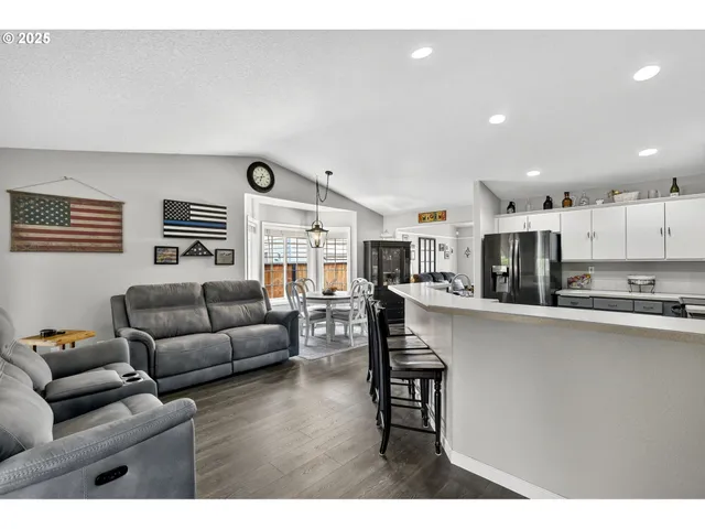 $459,000 | 3915 Southeast 14th Street, Gresham, OR 97080