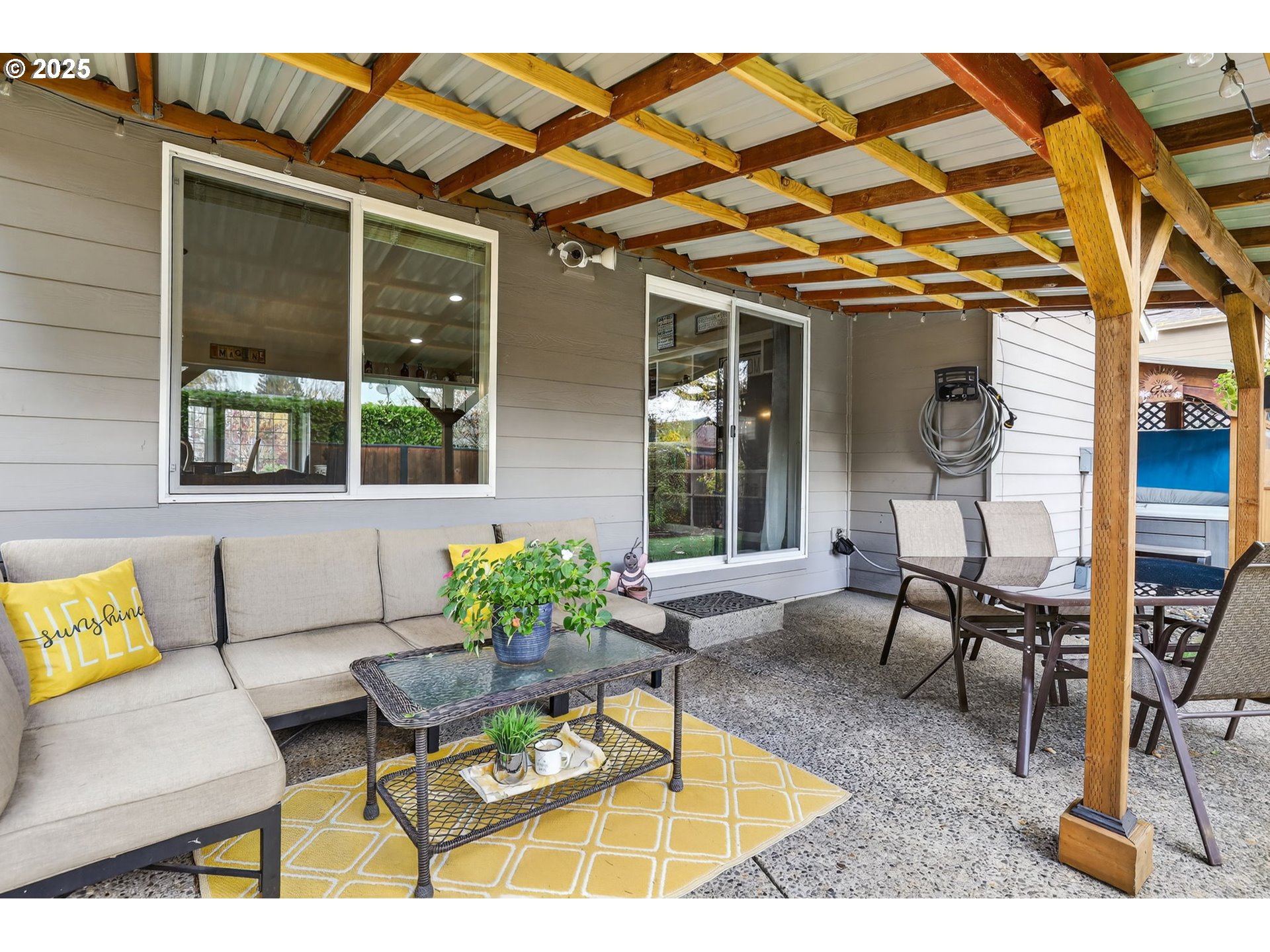 3915 Southeast 14th Street Gresham, OR 97080 - Photo 38 of 46 a view of a chairs and table in a patio