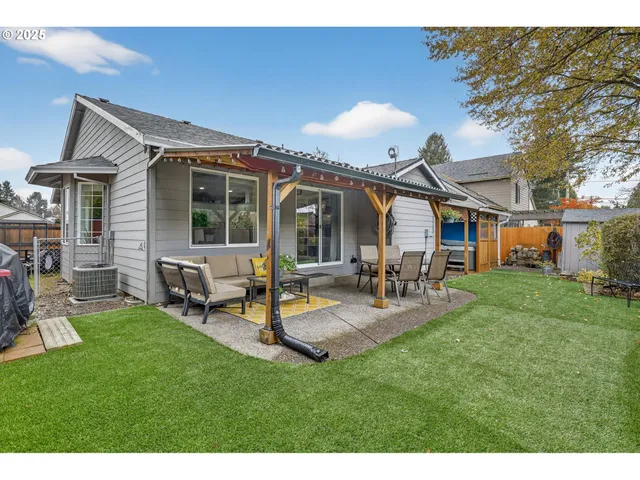 $459,000 | 3915 Southeast 14th Street, Gresham, OR 97080