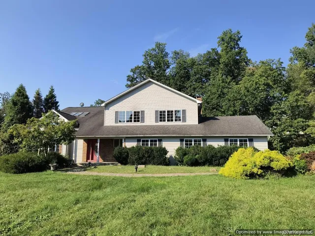 $728,000 | 3 Lenni Lenape Court, Stony Point, NY 10980