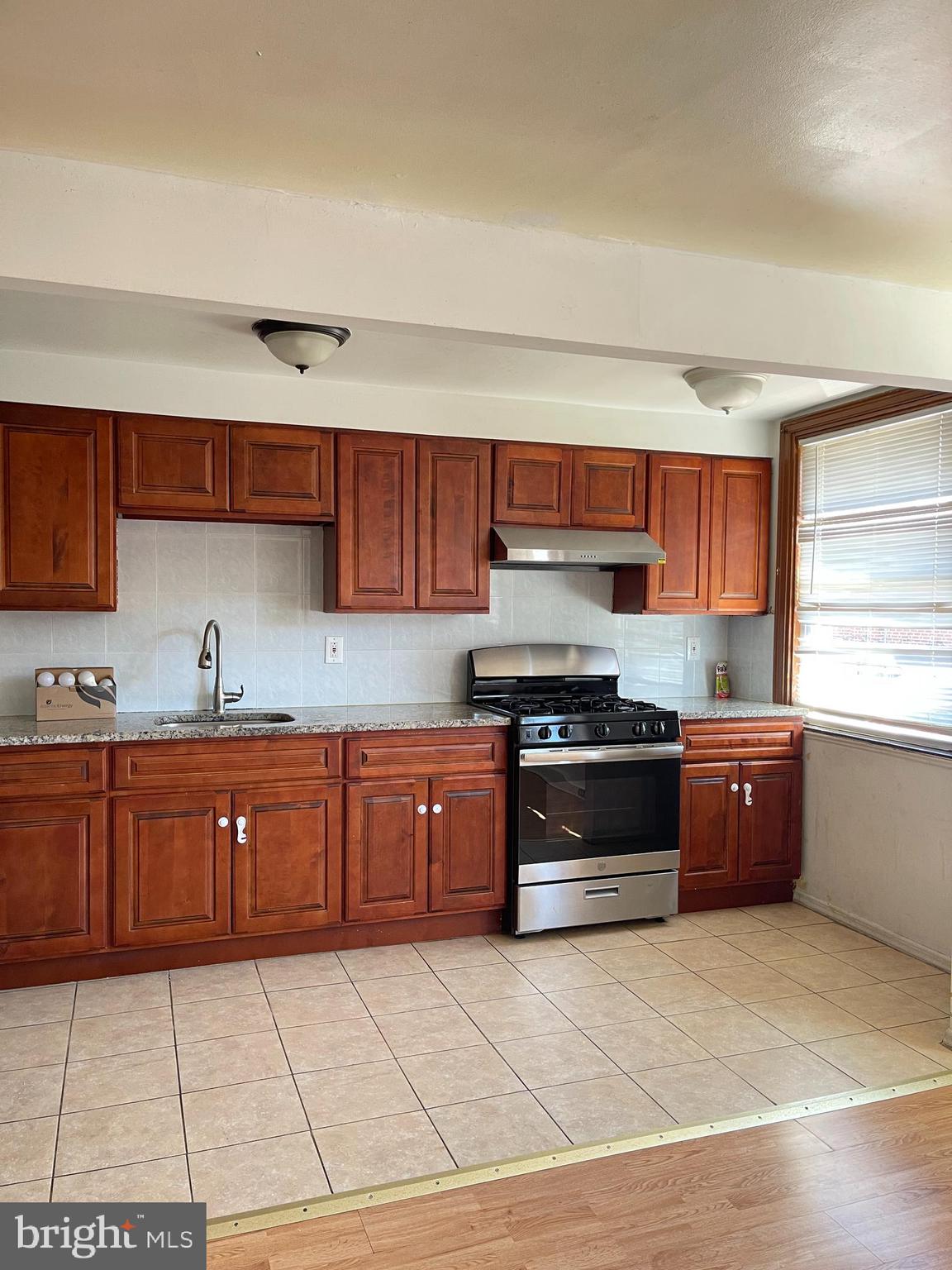 7041 Rutland Street Philadelphia, PA 19149 - Photo 4 of 14 Gallery Image 4