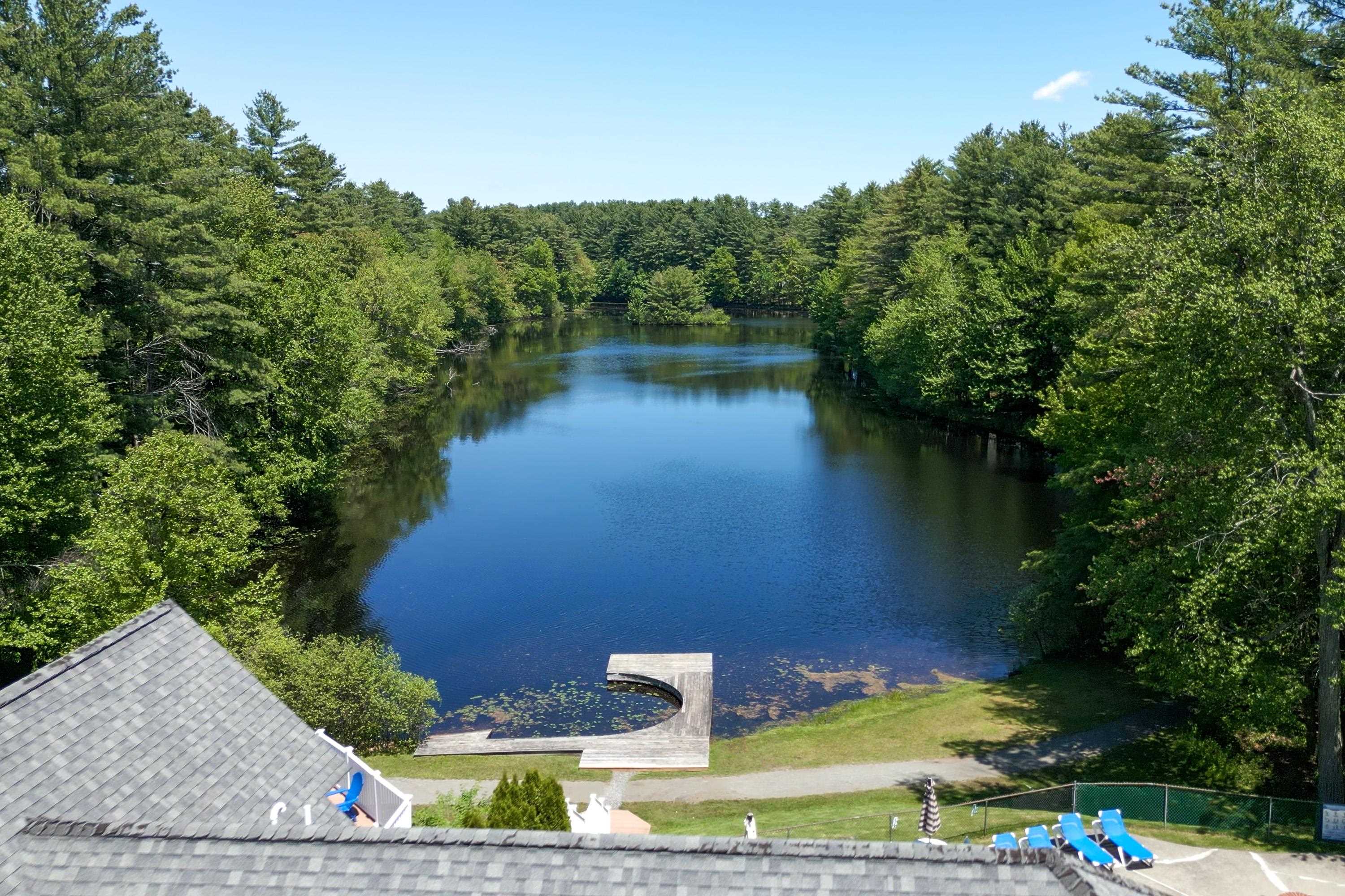 353 Winding Pond Road Londonderry, NH 03053 - Photo 36 of 45