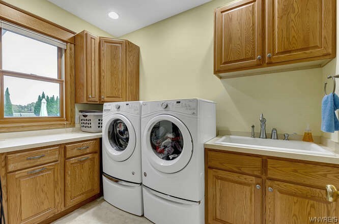 11411 Stolle Road Marilla, NY 14052 - Photo 20 of 50 Laundry room