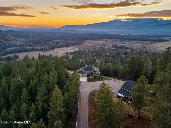 $2,995,000 | 3251 Elmira Road, Sandpoint, ID 83864
