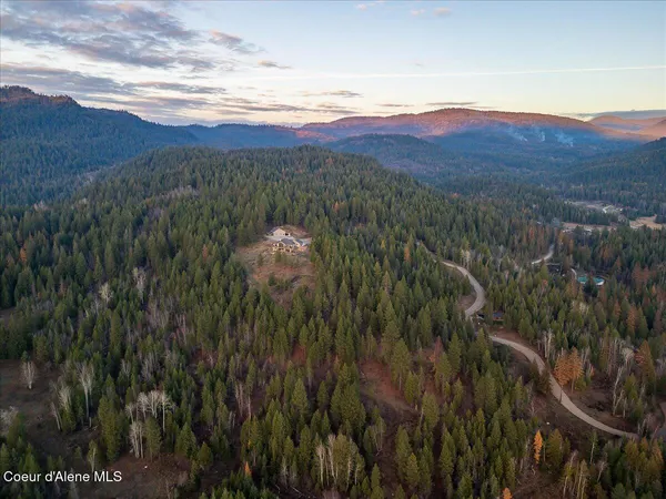 $2,995,000 | 3251 Elmira Road, Sandpoint, ID 83864