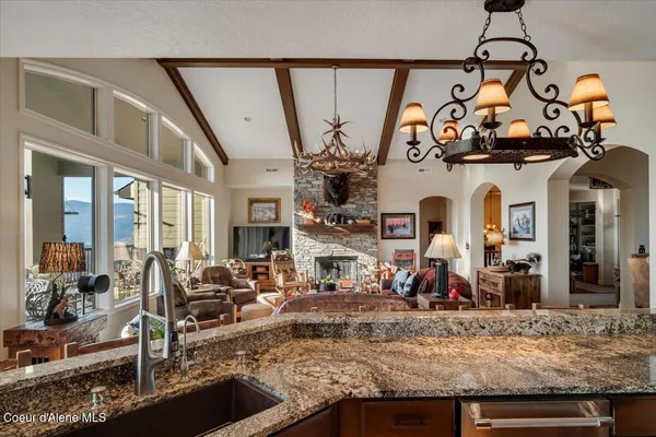 $2,995,000 | 3251 Elmira Road, Sandpoint, ID 83864