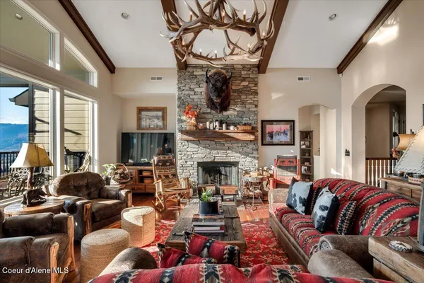 $2,995,000 | 3251 Elmira Road, Sandpoint, ID 83864