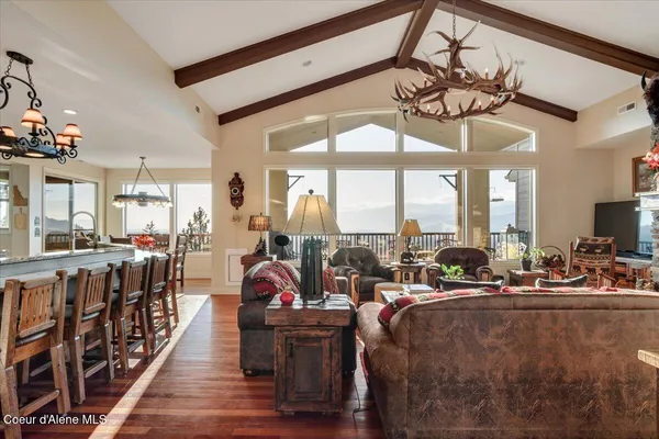 $2,995,000 | 3251 Elmira Road, Sandpoint, ID 83864