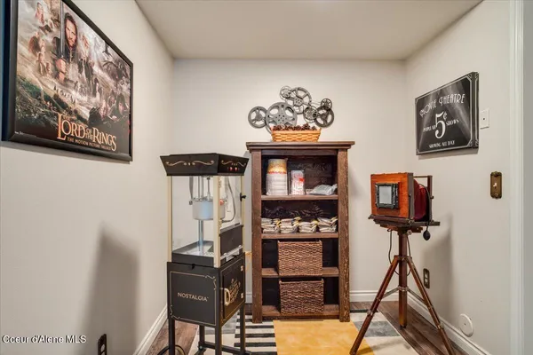 $2,995,000 | 3251 Elmira Road, Sandpoint, ID 83864