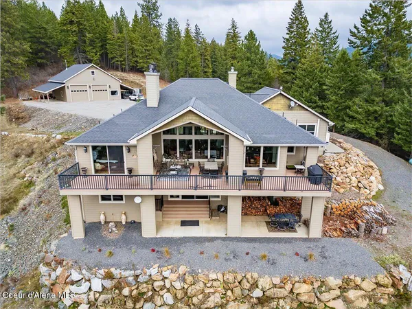 $2,995,000 | 3251 Elmira Road, Sandpoint, ID 83864
