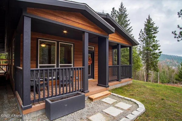 $2,995,000 | 3251 Elmira Road, Sandpoint, ID 83864