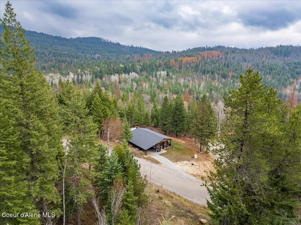 $2,995,000 | 3251 Elmira Road, Sandpoint, ID 83864