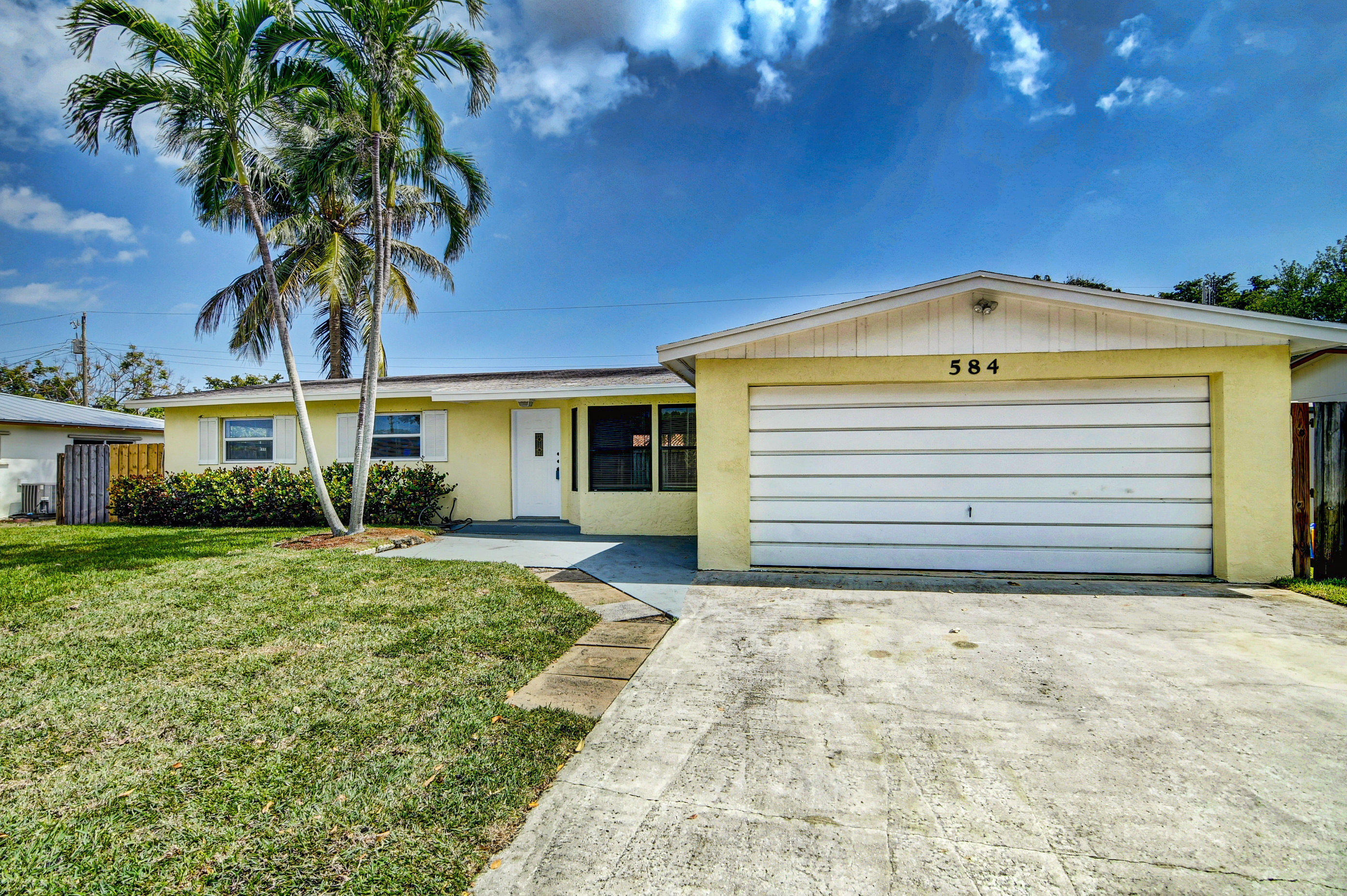 584 Northwest 16th Court Boca Raton, FL 33486 - Photo 4 of 63 Front