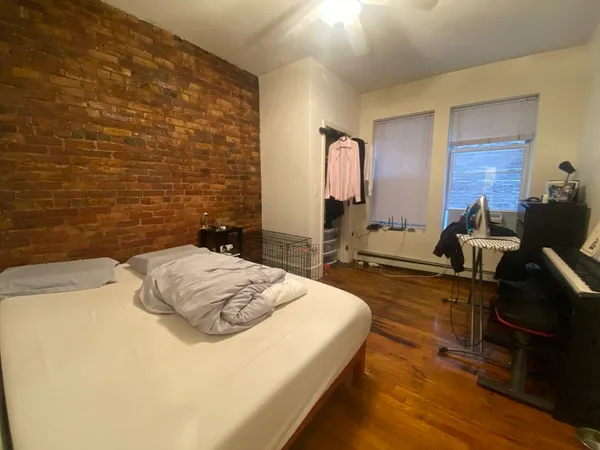 $5,200 | 1675 Washington Street, Unit 1, Boston, MA 02118
