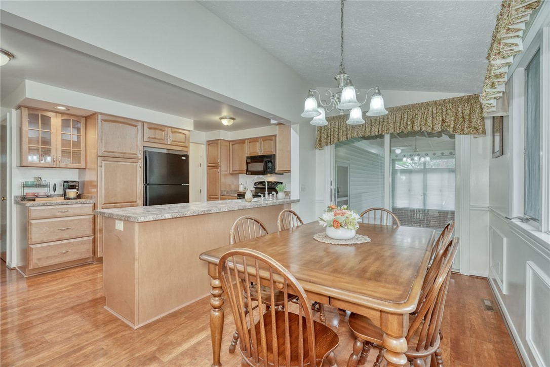 66 Merryhill Drive Rochester, NY 14625 - Photo 16 of 44