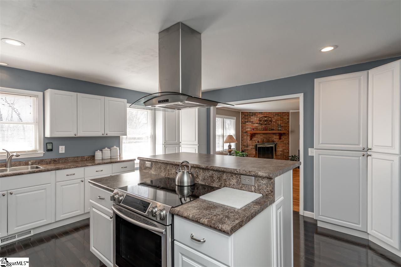 102 Mill Estates Road Taylors, SC 29687 - Photo 8 of 35 Gallery Image 8