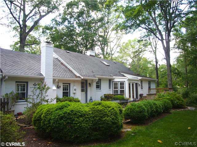 7328 Cherokee Road Richmond, VA 23225 - Photo 12 of 12 a house view with a garden space