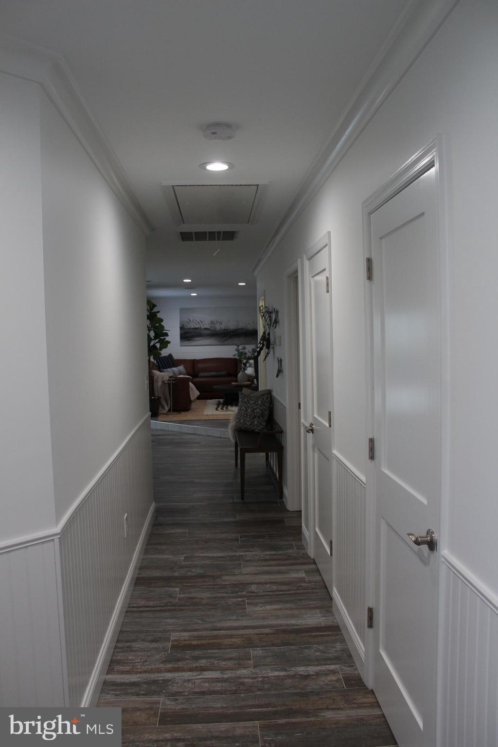 8105 Main Creek Road Pasadena, MD 21122 - Photo 11 of 81 Gallery Image 11