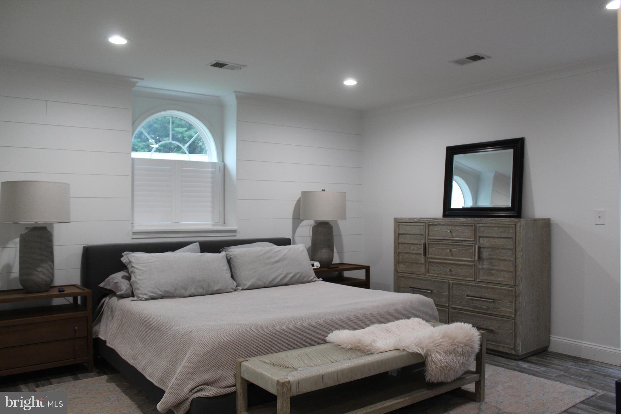8105 Main Creek Road Pasadena, MD 21122 - Photo 38 of 81 Gallery Image 38