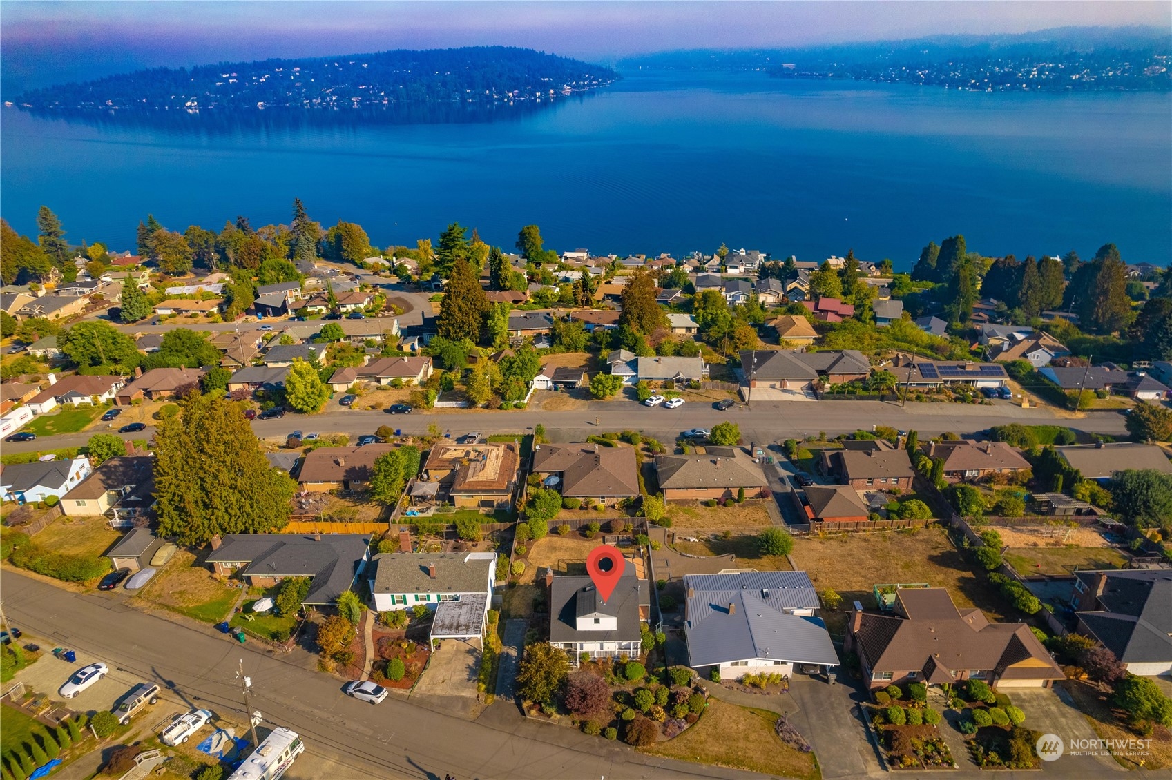 7544 South Sunnycrest Road Seattle, WA 98178 - Photo 2 of 40 a view of a lake