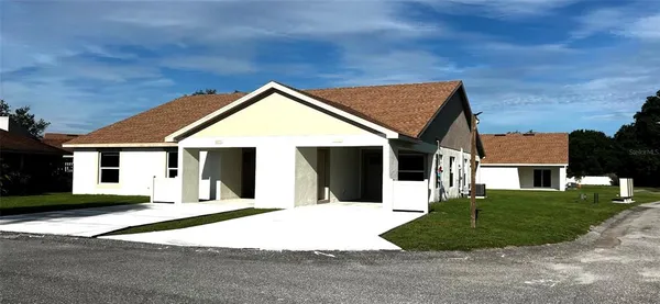$185,900 | 4058 Oak Loop, Unit 99, Mulberry, FL 33860