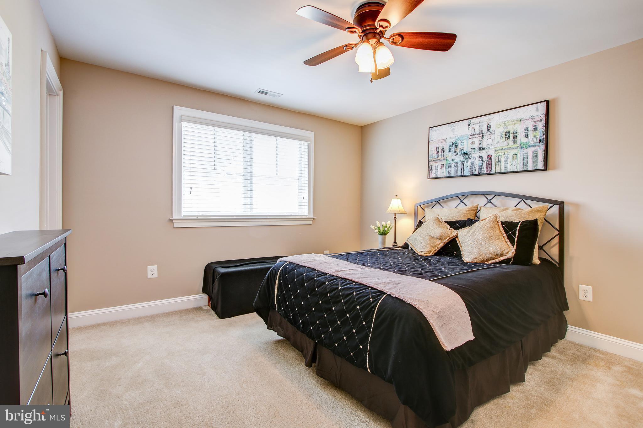 8811 Courts Way Silver Spring, MD 20910 - Photo 18 of 36 Gallery Image 18