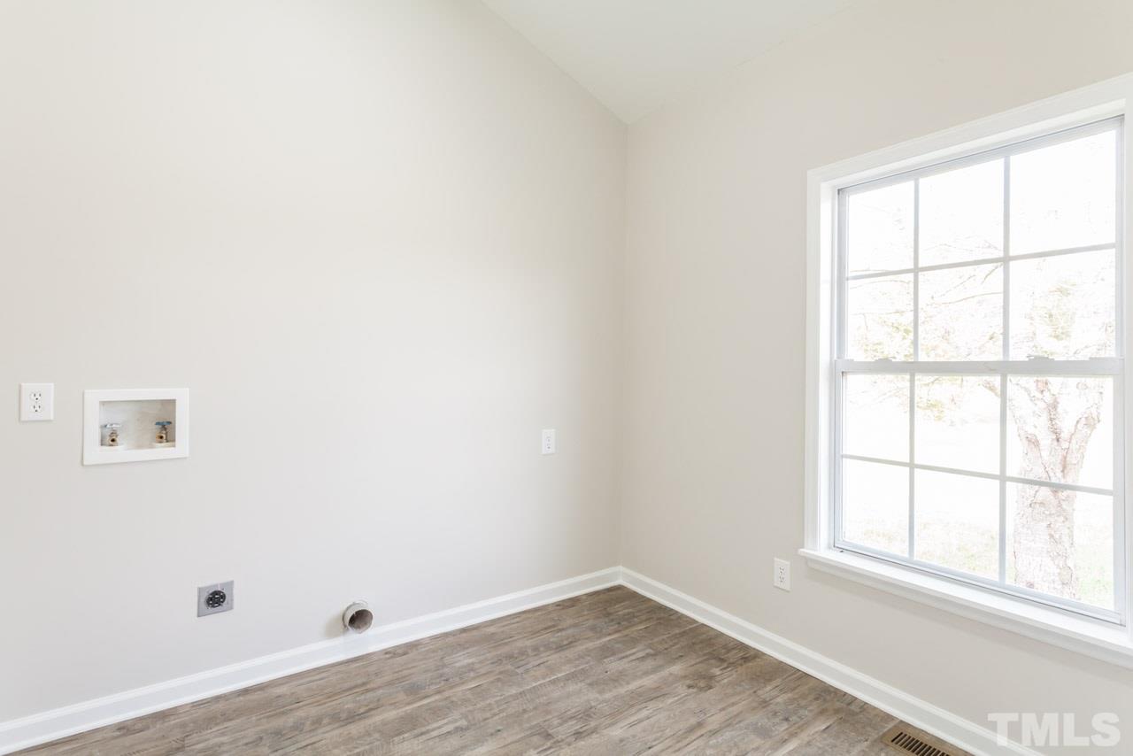 1027 Water Plant Road Zebulon, NC 27597 - Photo 9 of 25 Gallery Image 9