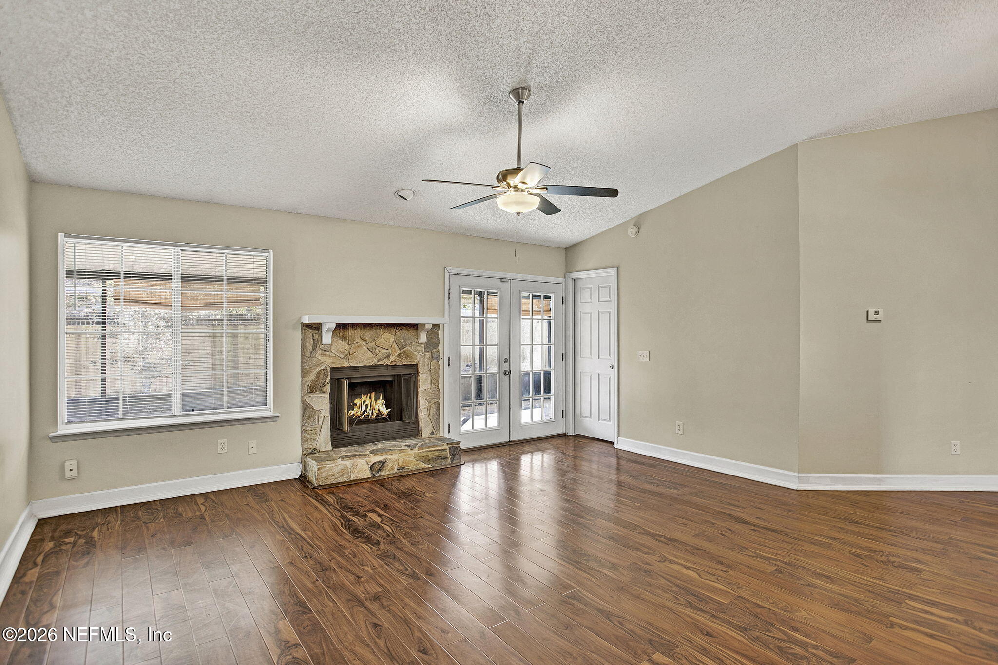 8335 Fire Fly Lane Jacksonville, FL 32244 - Photo 3 of 24 8-web-or-mls-IMG_0066