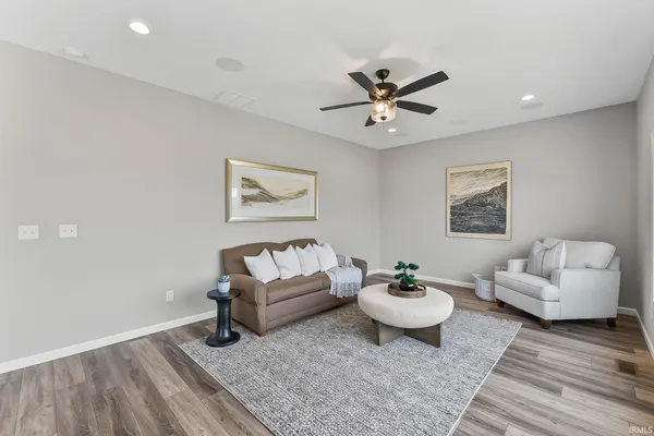 $379,900 | 805 Zenos Boulevard, Fort Wayne, IN 46818