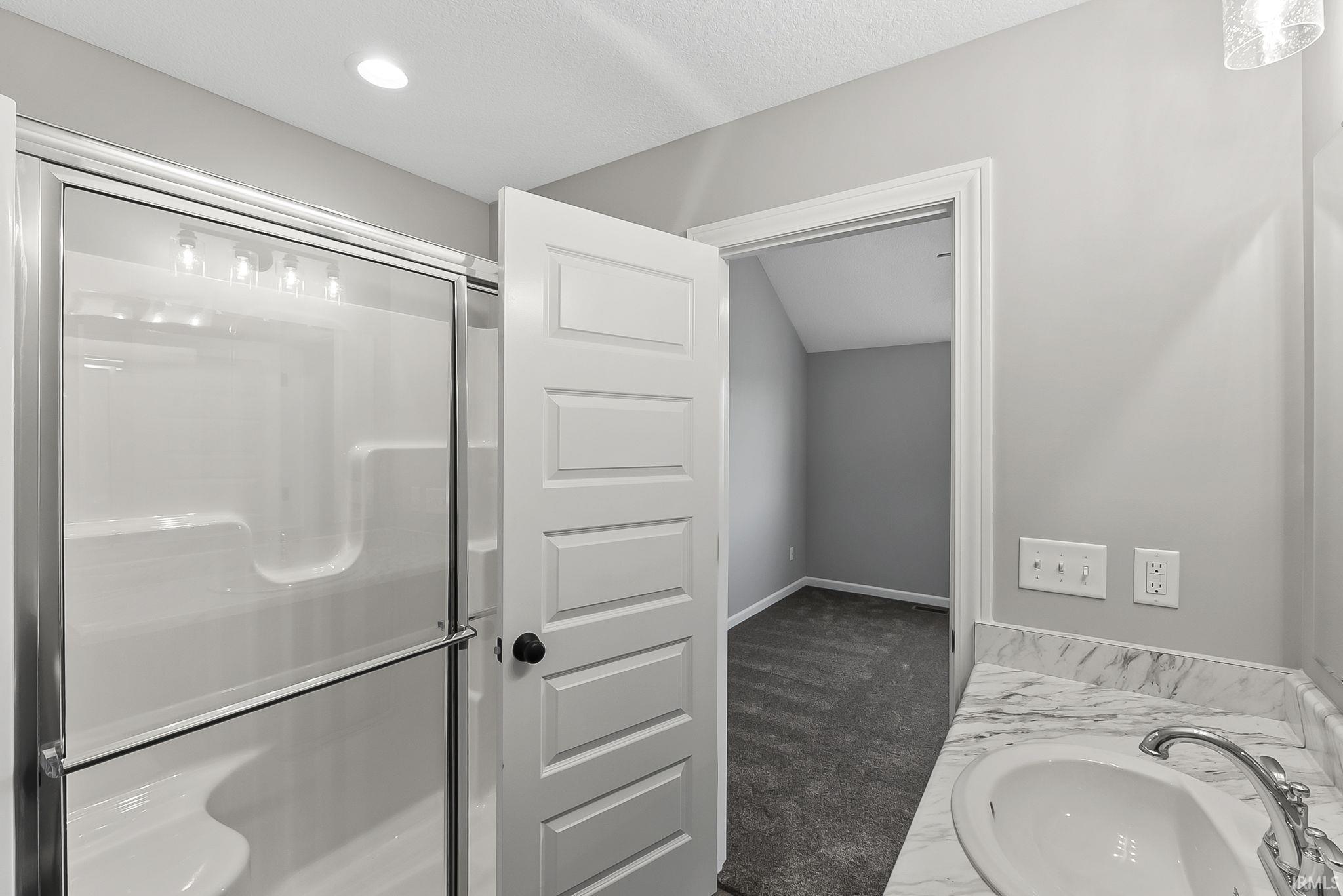 805 Zenos Boulevard Fort Wayne, IN 46818 - Photo 27 of 36