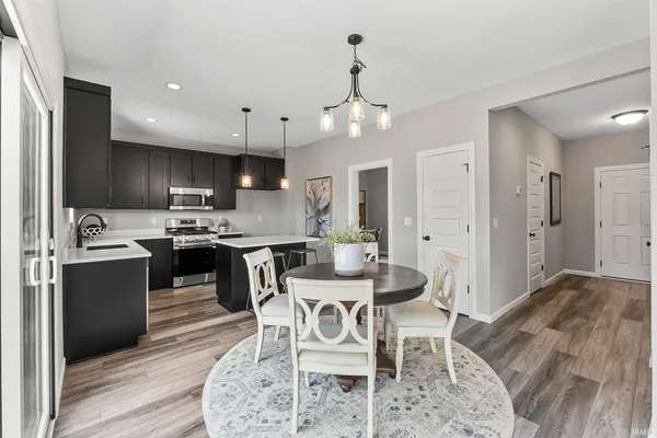 $379,900 | 805 Zenos Boulevard, Fort Wayne, IN 46818