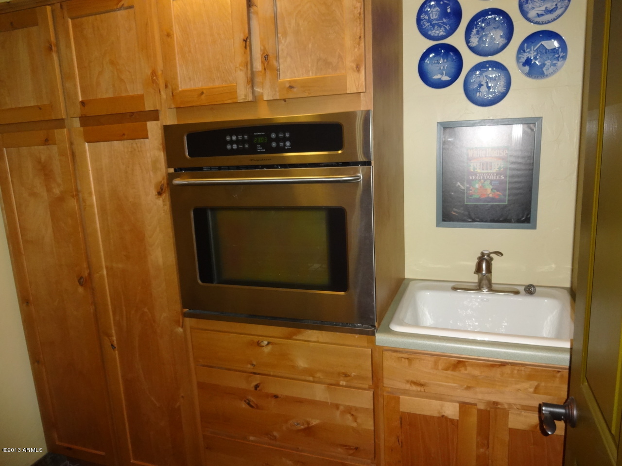 502 North Happy Valley Road Prescott, AZ 86305 - Photo 4 of 18 Butlers Pantry