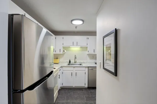 $350,000 | 467 High Street, Unit 10, Hampton, NH 03842
