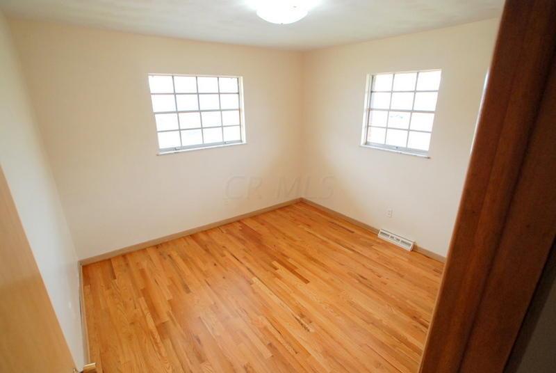 1730 Kenview Road Columbus, OH 43209 - Photo 12 of 25 Gallery Image 12